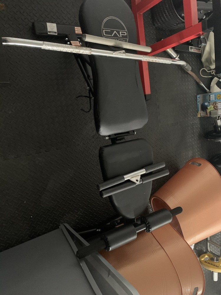 weight lifting gym equipment