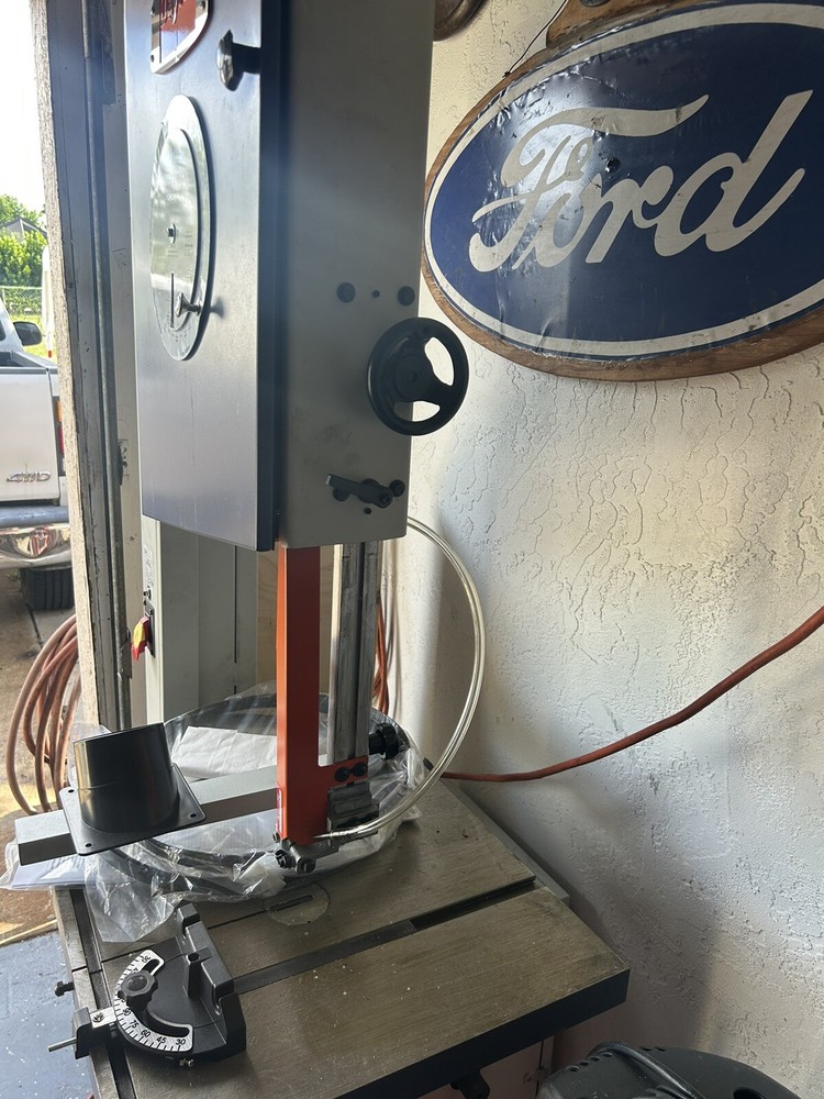 Metal Cutting Band Saw