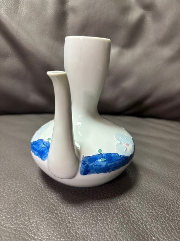 Jug, water pouring, sake cup