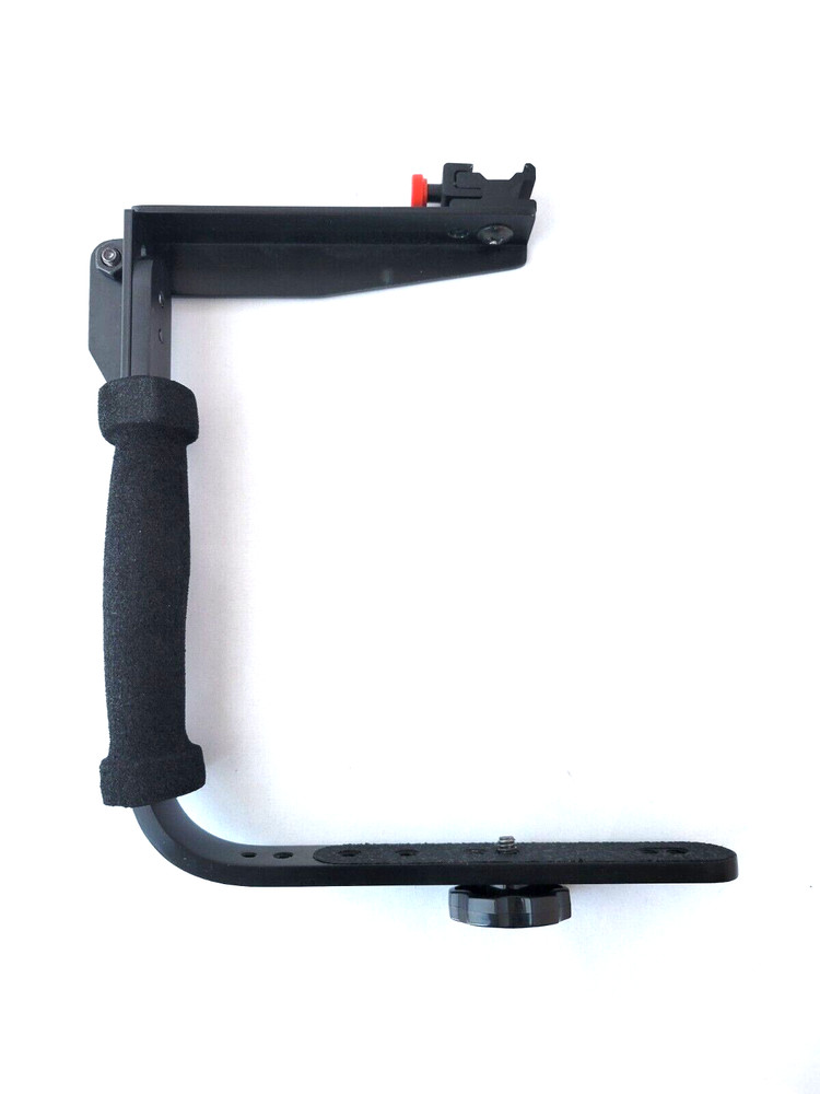Universal QuickDraw Rotating Flash Bracket