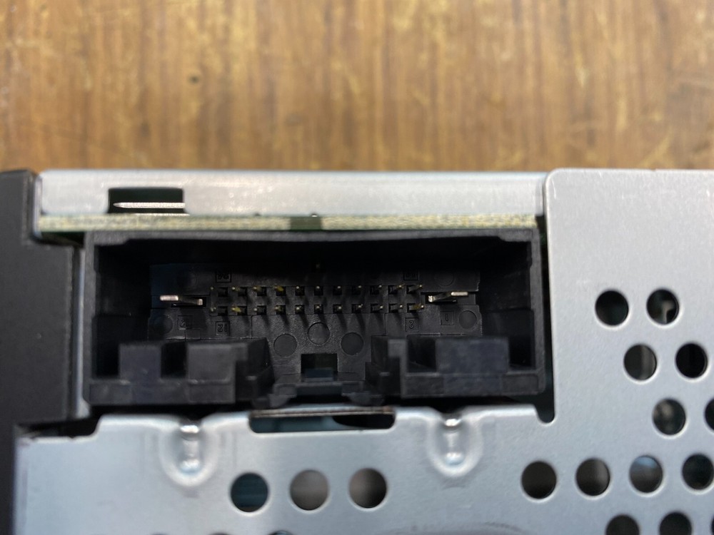 Ford Everest Interior Dash Radio Receiver