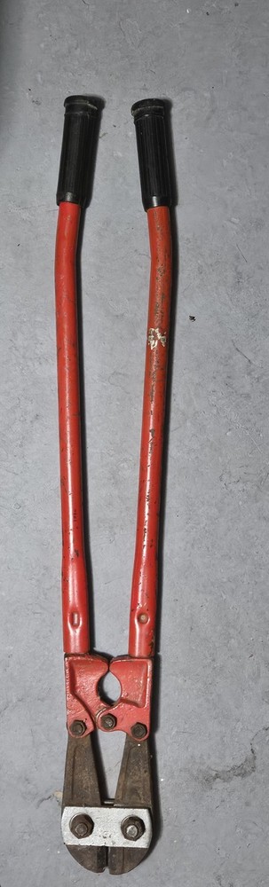 Pre-owned BC36 Buffalo 36" 900MM Bolt Cutters