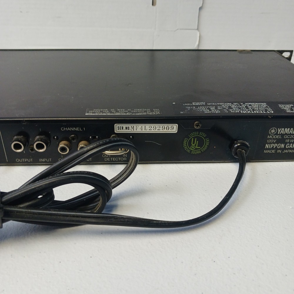 Yamaha GC2020 2-Channel Stereo Compressor Limiter Rackmount Dynamic Processor