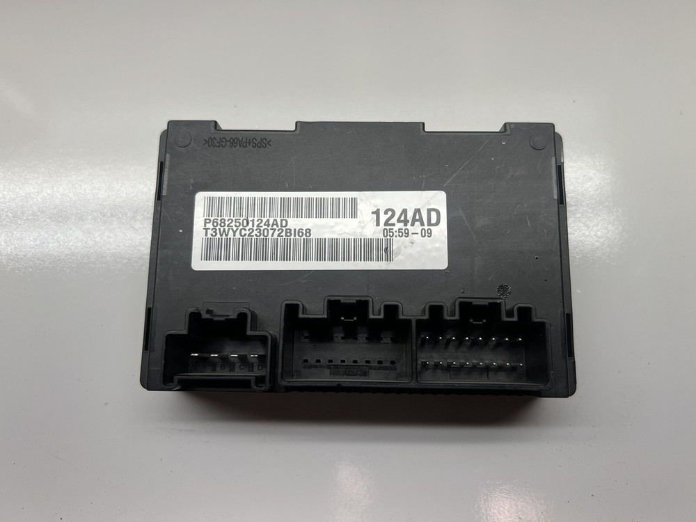 16 17 18 JEEP GRAND CHEROKEE DODGE DURANGO TRANSFER CASE CONTROL MODULE OEM