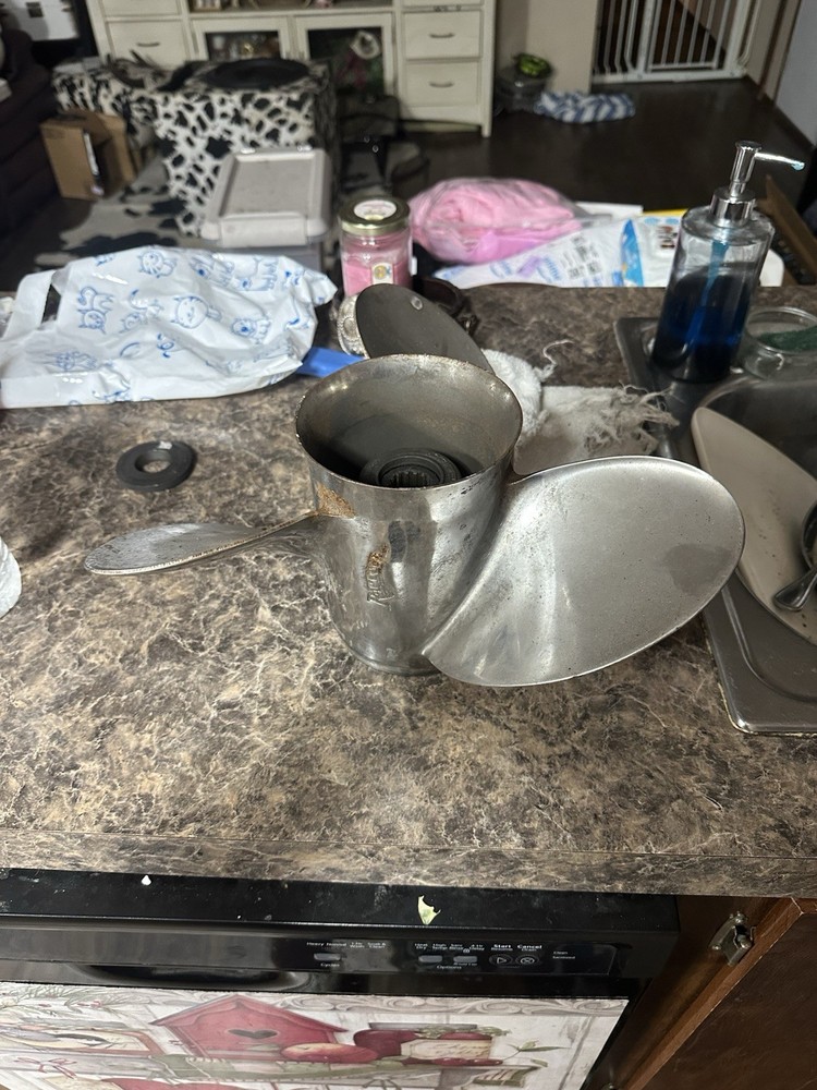 Mercury 200hp Prop