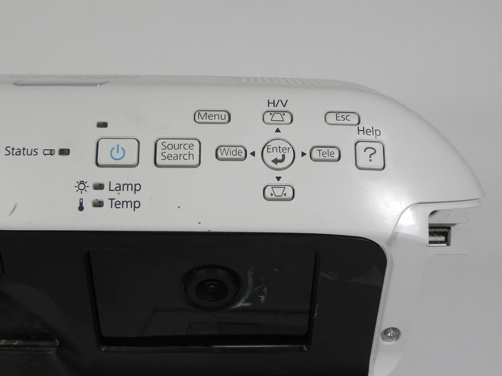 EPSON BRIGHTLINK 575WI Under 2k Lamp Hours