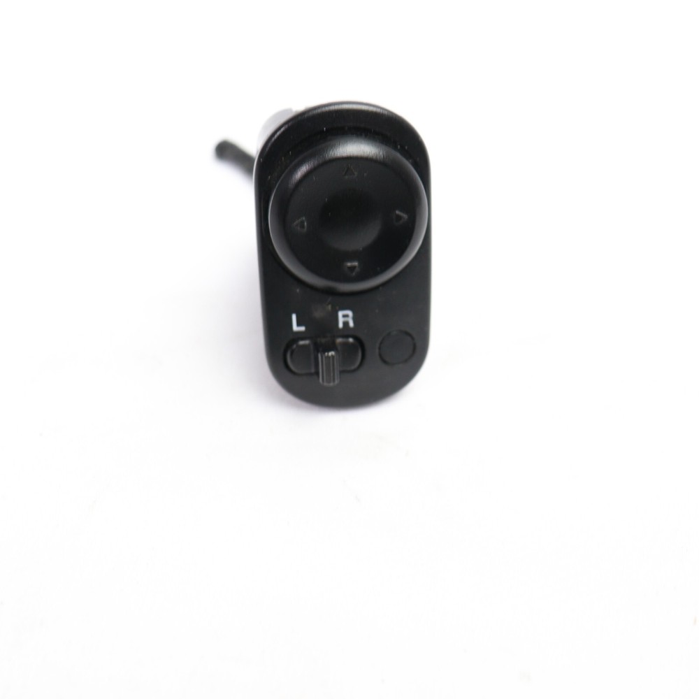 2004 - 2008 SUZUKI FORENZA MIRROR ADJUSTMENT CONTROL SWITCH SIDE VIEW OEM