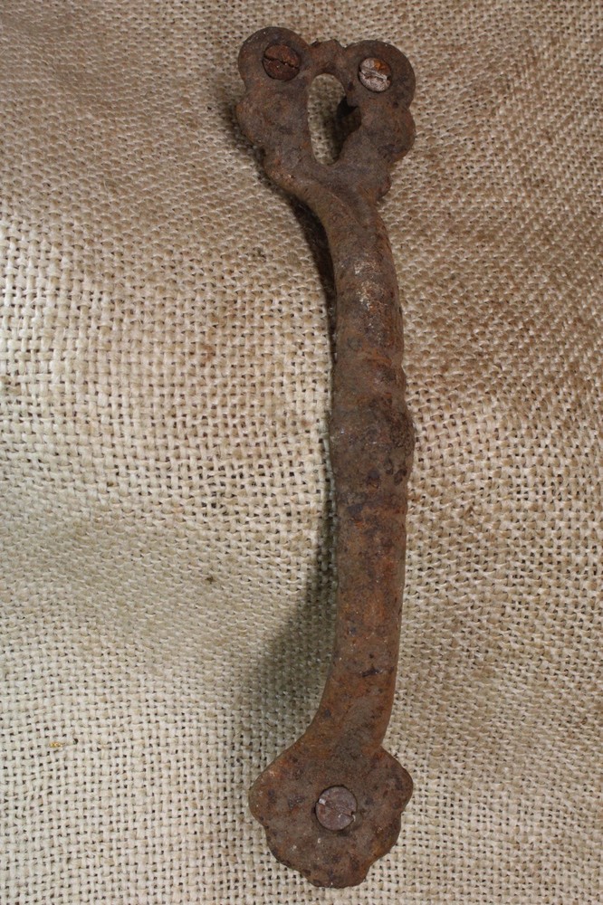 Old Thumb Latch Screen Door 6 1/8” Handle Pull Barn Very rusty Rustic Texture