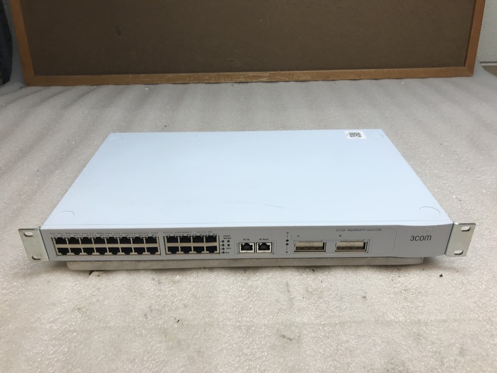 3Com Switch 4228G 3c17304 Super Stack 3 Switch with Power Cables