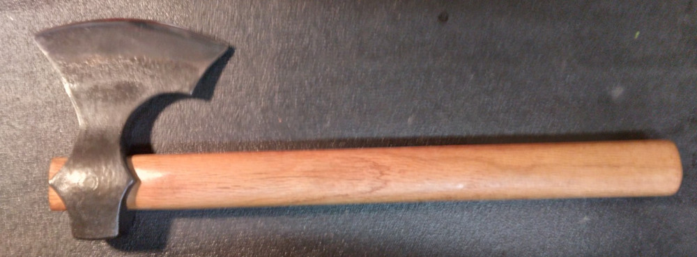 THROWING, CAMPING AXE 15 1/2 IN.