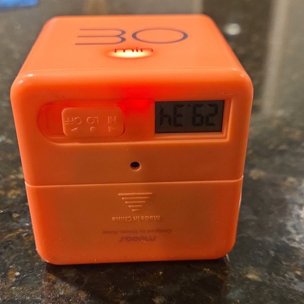 MOONS Orange Digital Timer Cube with Digital Display, Countdown, Adjustable