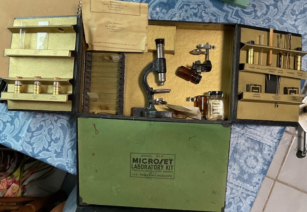 Model 61 K Microset Laboratory Kit with microscope, VTG