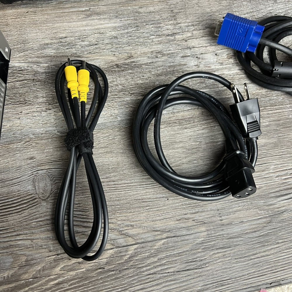 Vintage Optima EP719 DMD Projector With Case