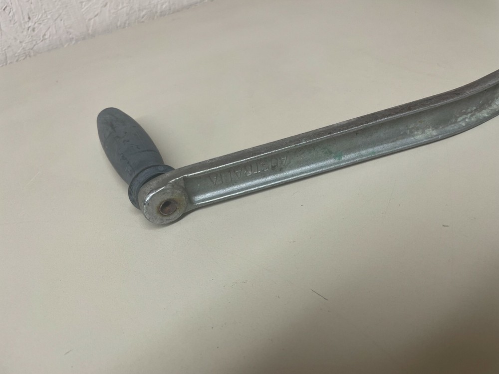 BARLOW 10 INCH NON LOCK HANDLE