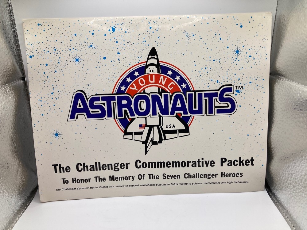 Young Astronauts The Challenger Commemorative Packet 1986