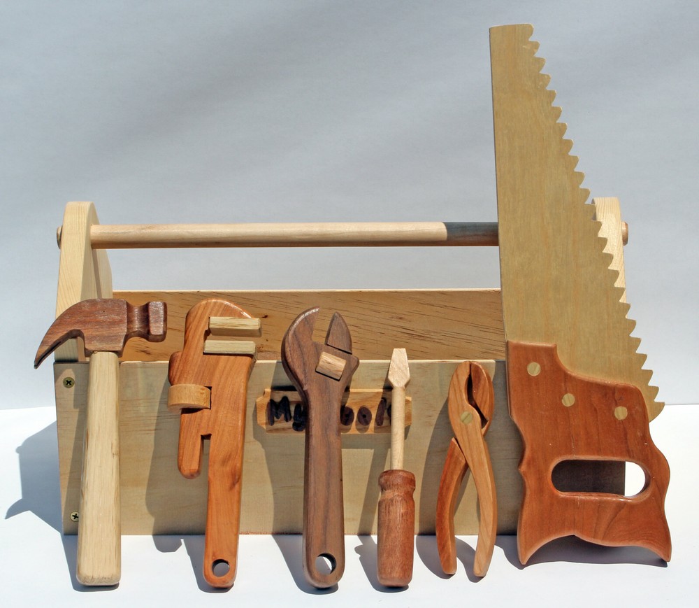 WOODWORKING PLANS COLLECTION, Easy projects, many fun patterns. Most full size