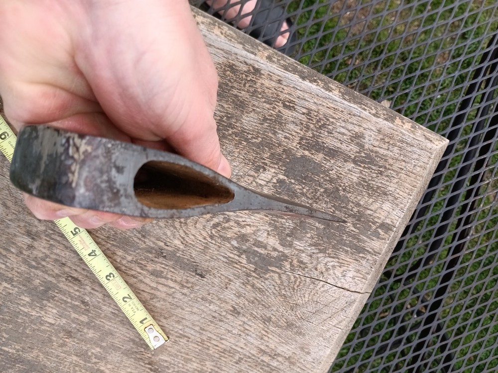 Vintage Plumb Cedar Pattern Axe Head 2 lbs 12 oz