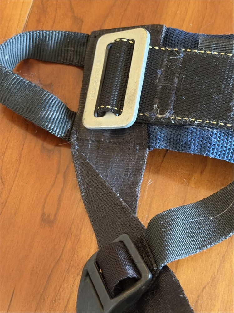 Vintage Misty Mountain Threadworks Climing Harness Size Small