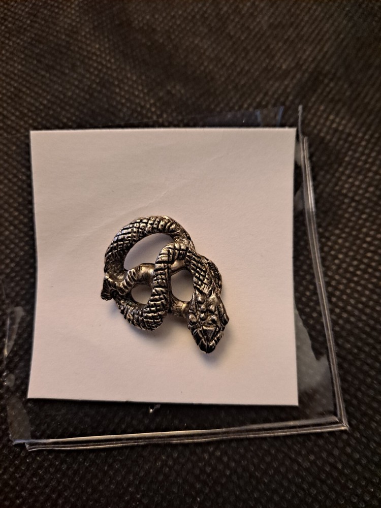 Serpent Pinback- Very Nice- e9466dxx