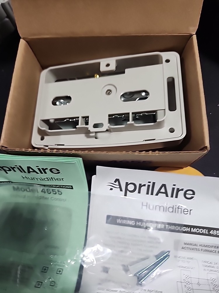 Aprilaire 4655 Manual Humidifier Control - White