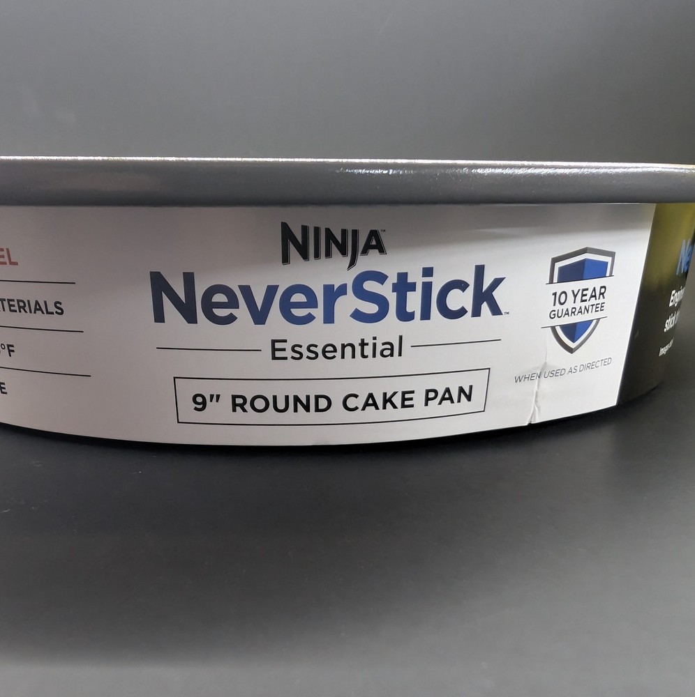 Ninja Premium 9" Round Cake Pan