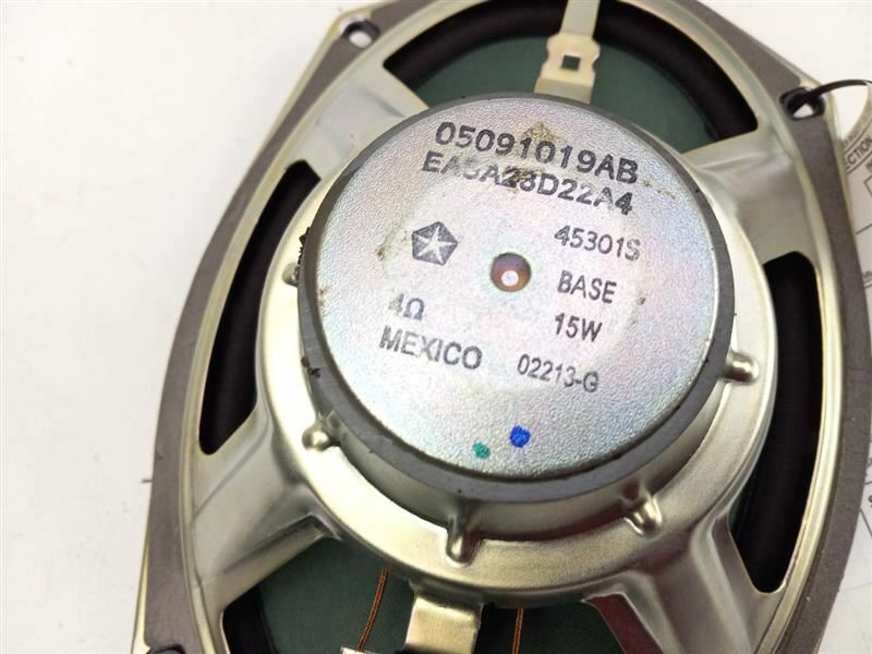 2011 - 2014 CHRYSLER 200 REAR LEFT SIDE SPEAKER