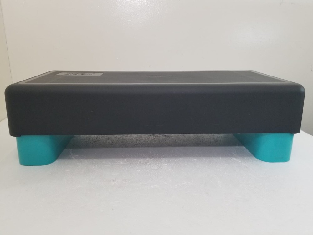 Step N' Shape Body Step Aerobic Exercise Stepper w/Riser -