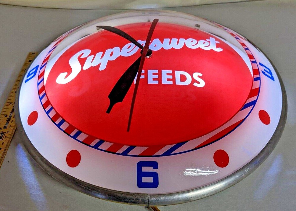 Supersweet Feeds Double Bubble Clock Original 15"