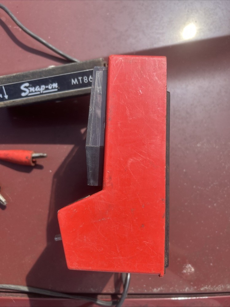 Vintage Snap-On Inductive Volt-Amp Meter MT 952, UNTESTED