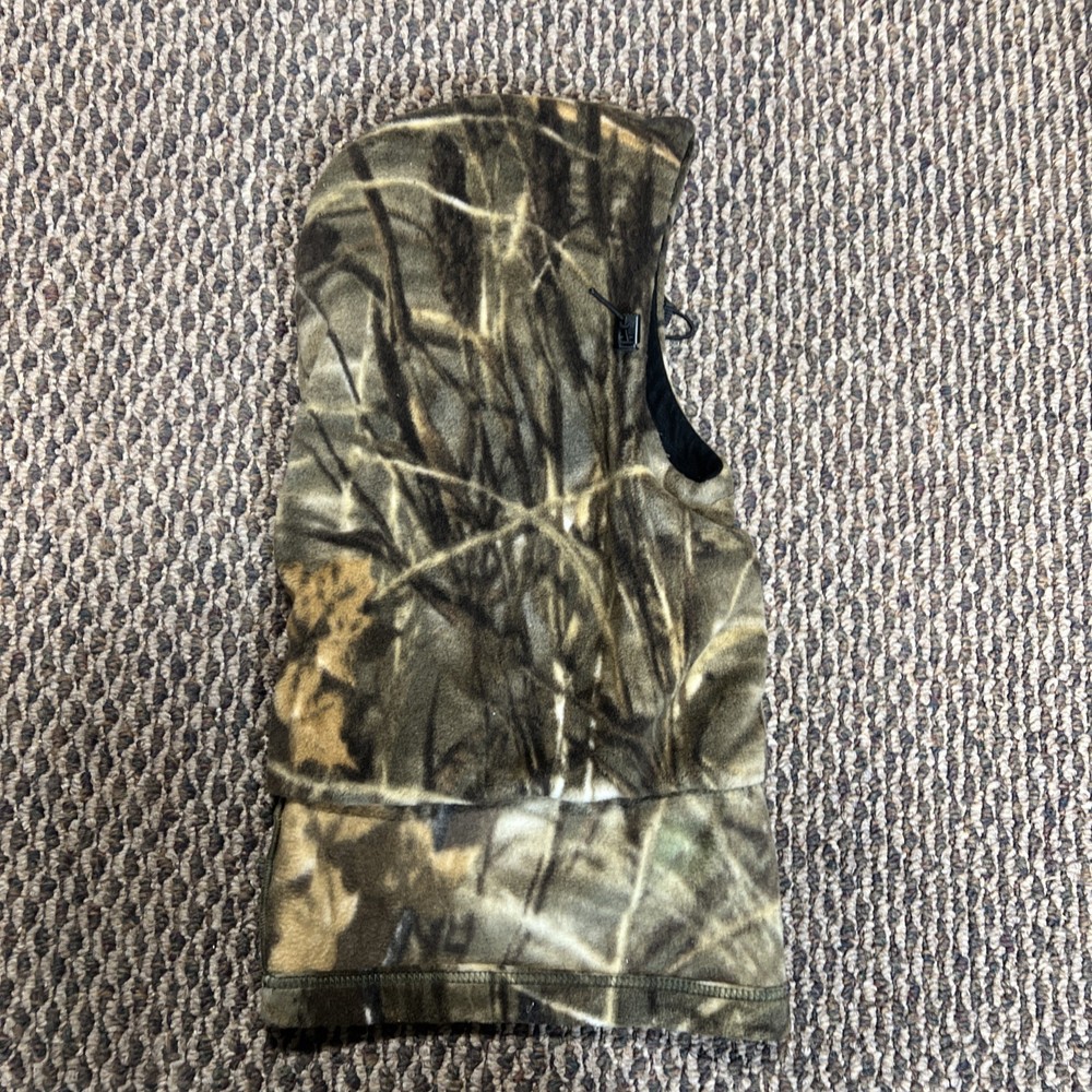 AVERY OUTDOORS CAMO FLEECE HOOD