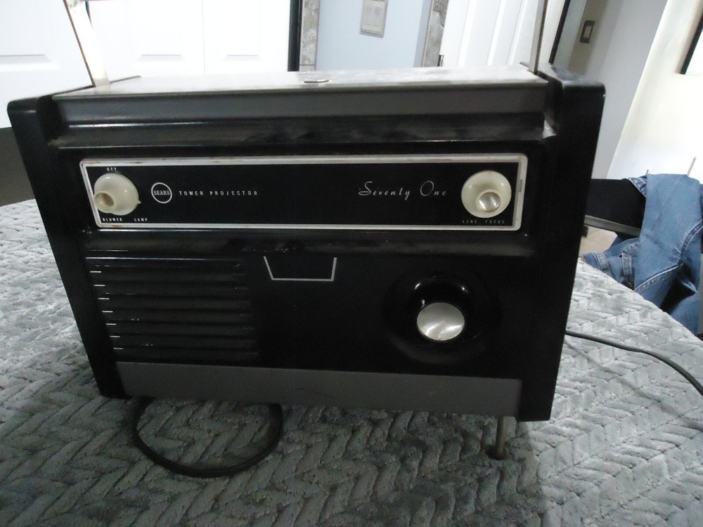 VINTAGE SEARS TOWER SLIDE PROJECTOR 9871( works great) #