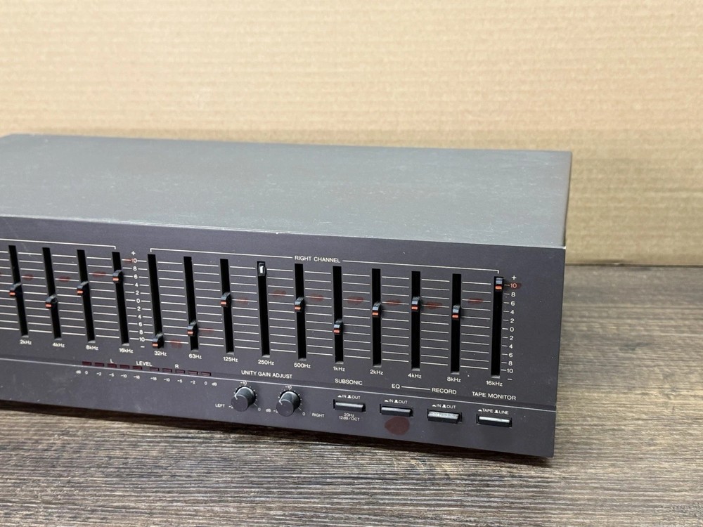 Vintage Vector Research VQ-100 Graphic Equalizer *Tested, Working*