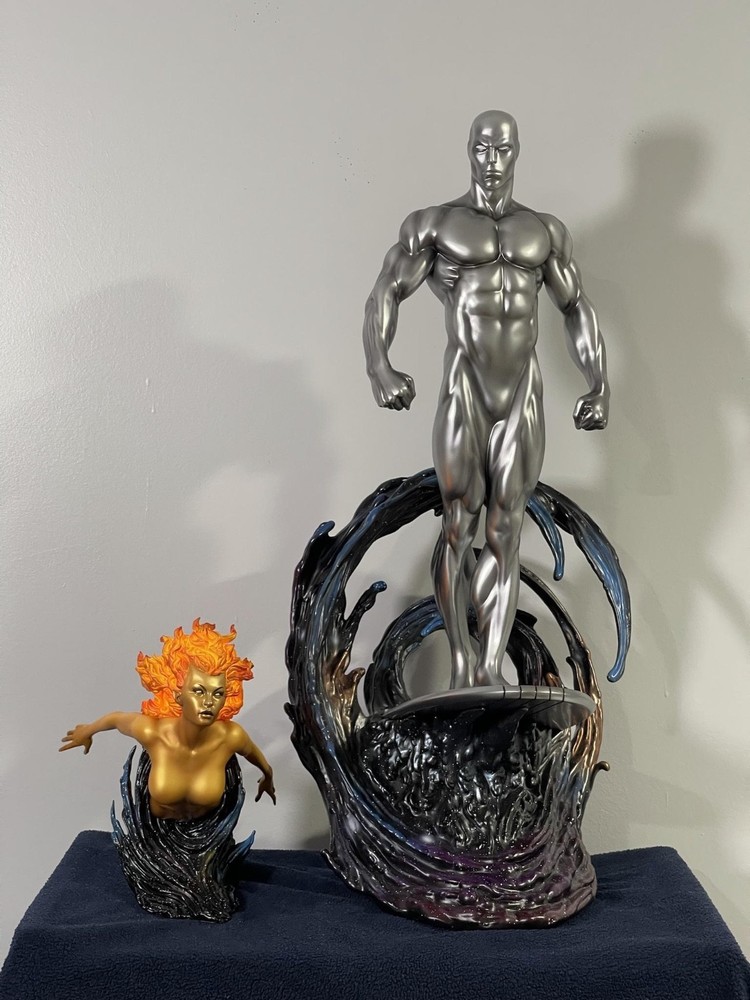 Sideshow Silver Surfer Exclusive Edition Maquette