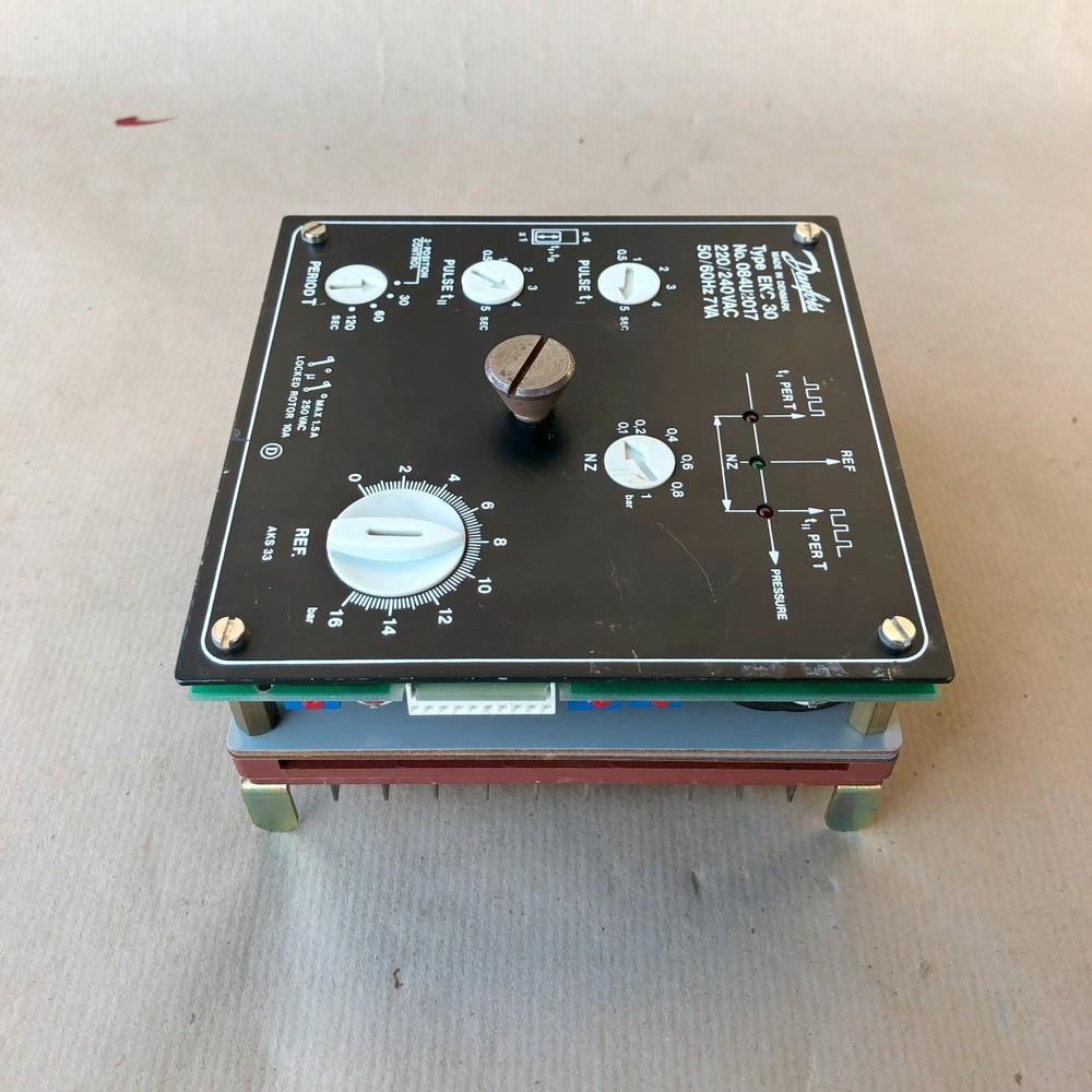 DANFOSS EKC30 CAPACITY REGULATOR 084U2017