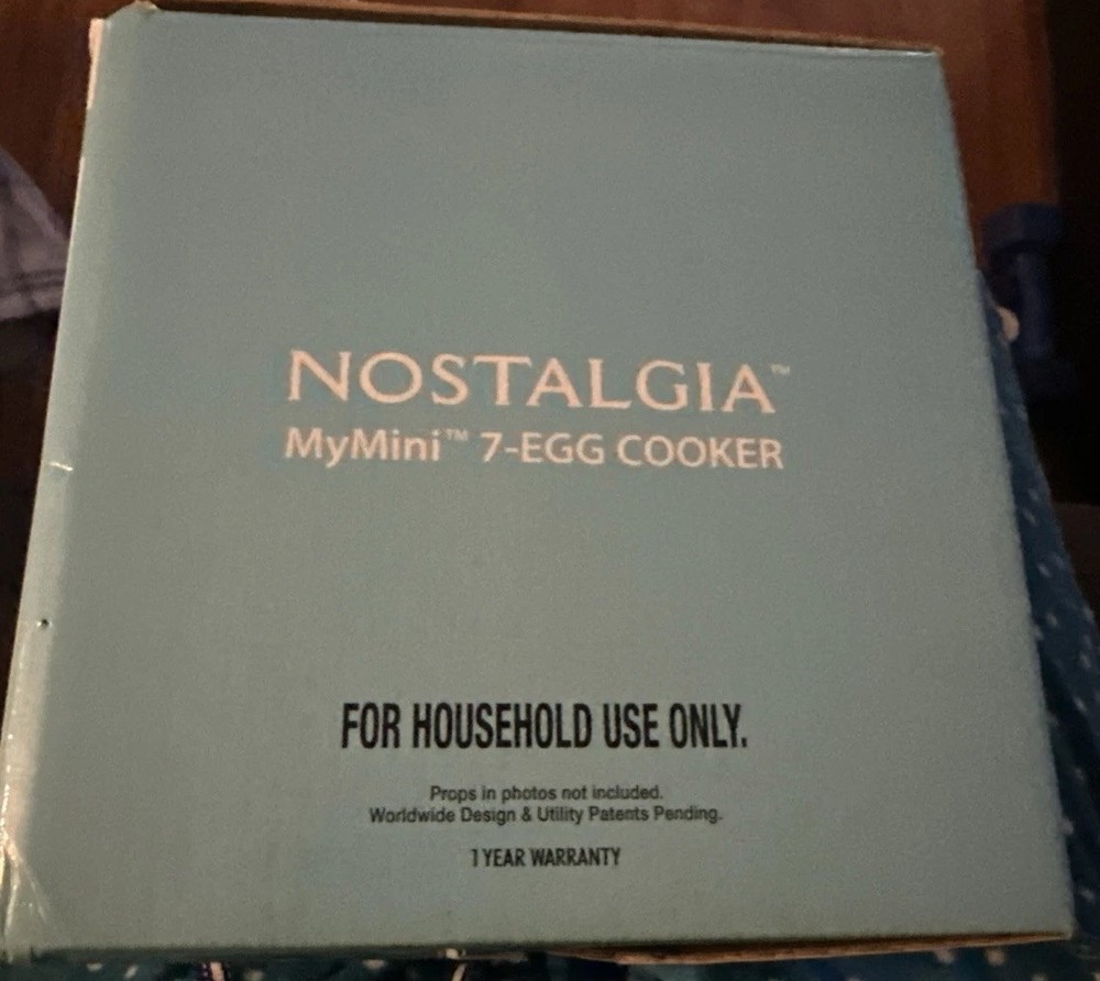 Nostalgia My Mini seven egg cooker