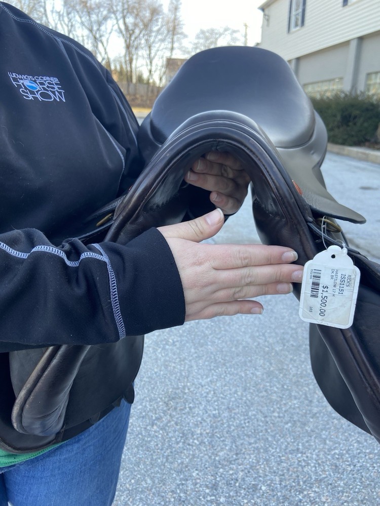 Hastilow 17.5” Jump Saddle