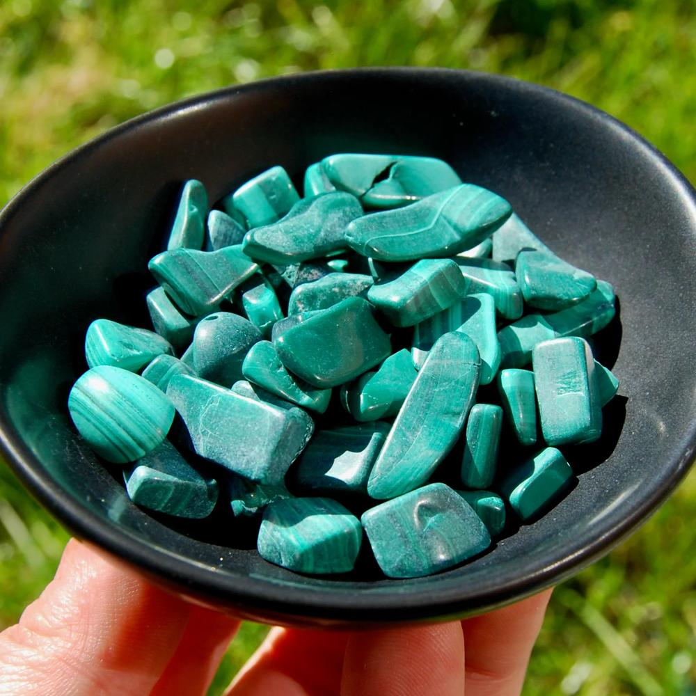 20pcs Malachite Tumbled Stones, Small Crystal Set
