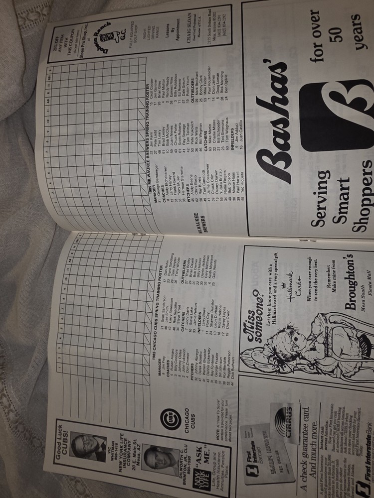 1985 CHICAGO CUBS SPRING TRAINING PROGRAM/SCORECARD MILWAUKEE BREWERS