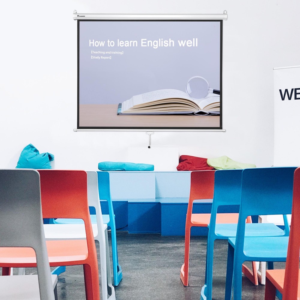 72in Diagonal Manual Projector Screen