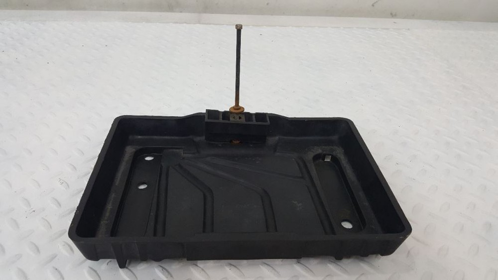 2001 Ford E350SD Battery Tray