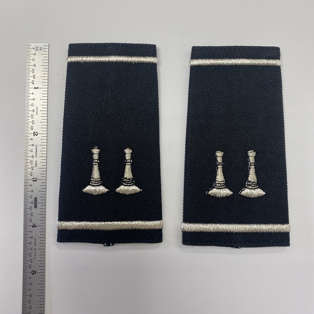 Fire Dept. Epaulettes, 2 Parallel Bugle - Silver Embroidery On Black - 2 Stripe