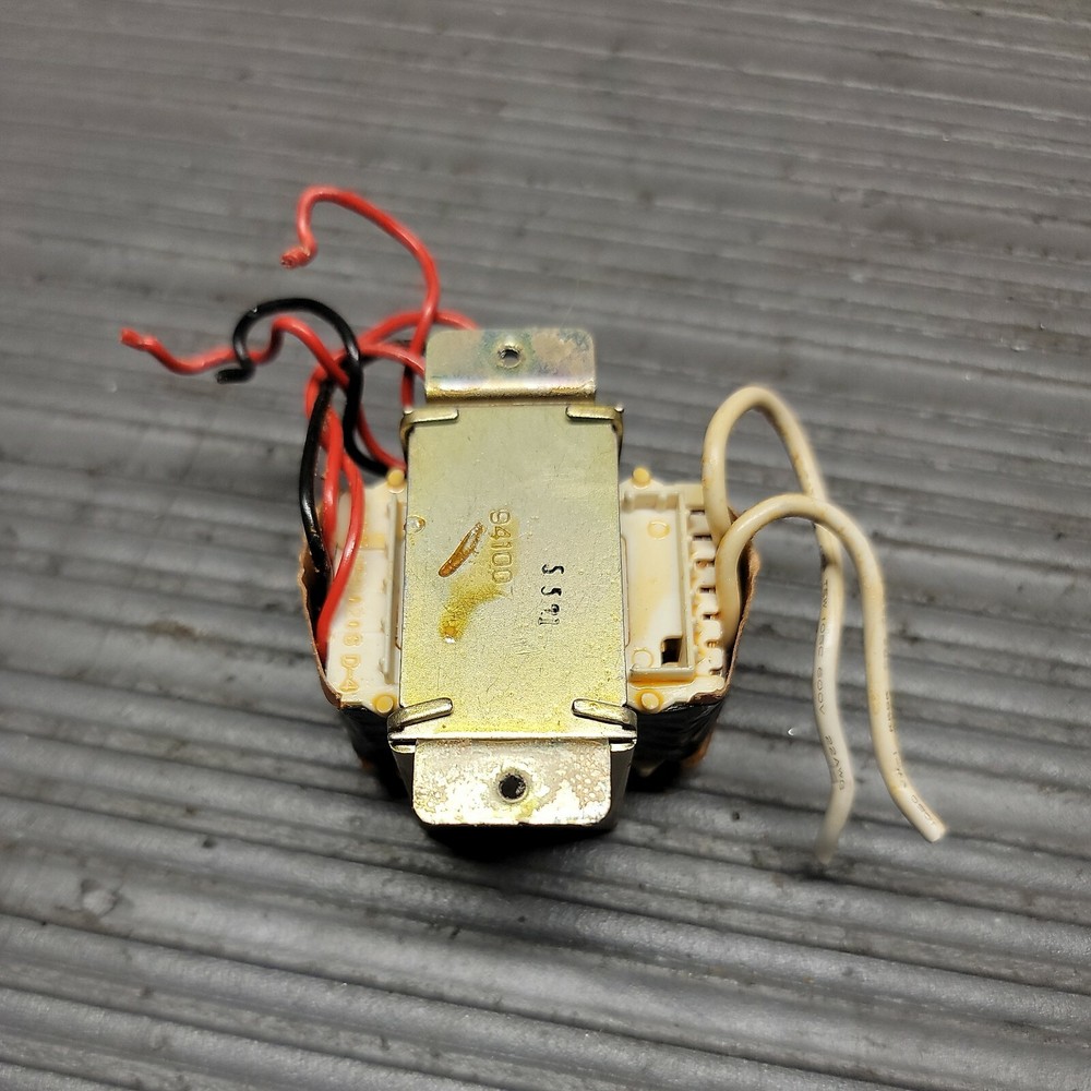 Realistic EQUALIZER 31-2018 Power Transformer