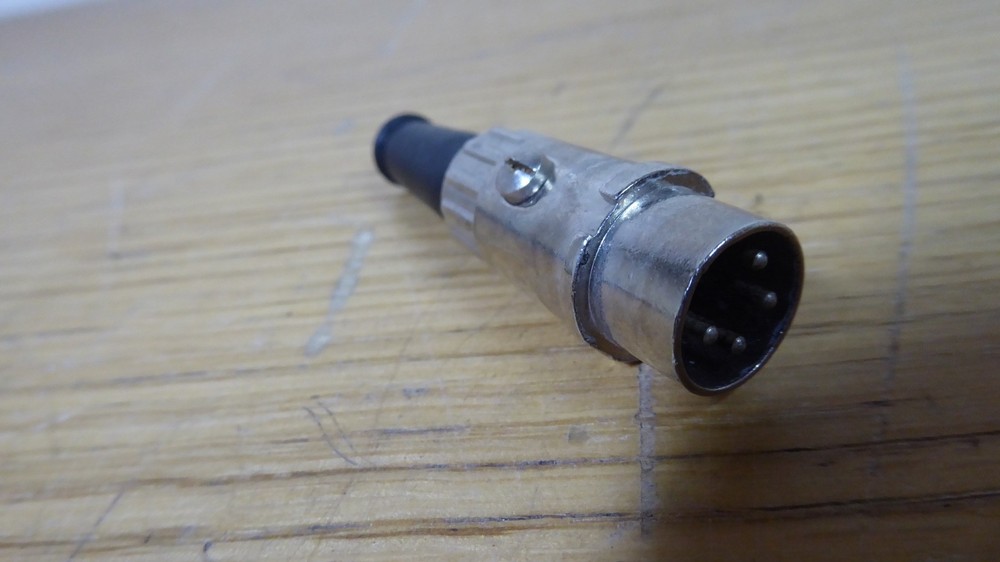 Microphone Jack , Male in socket 4-pin,