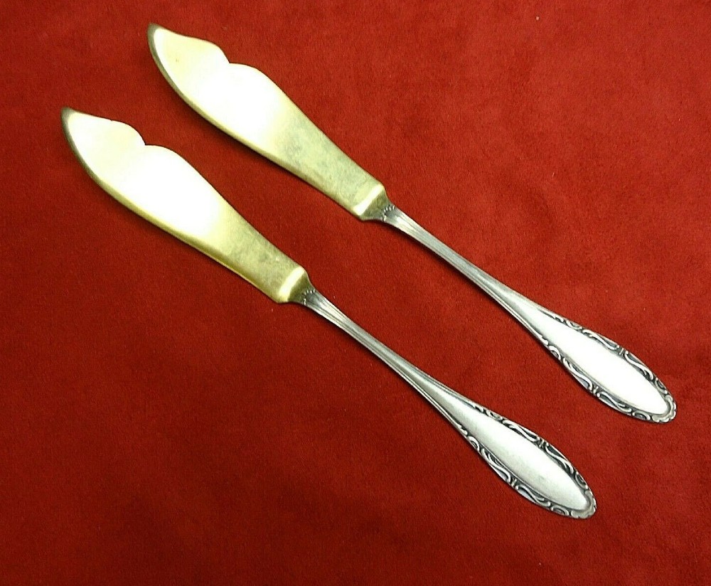 2 German 800 Silver Fish Knives (#2230)