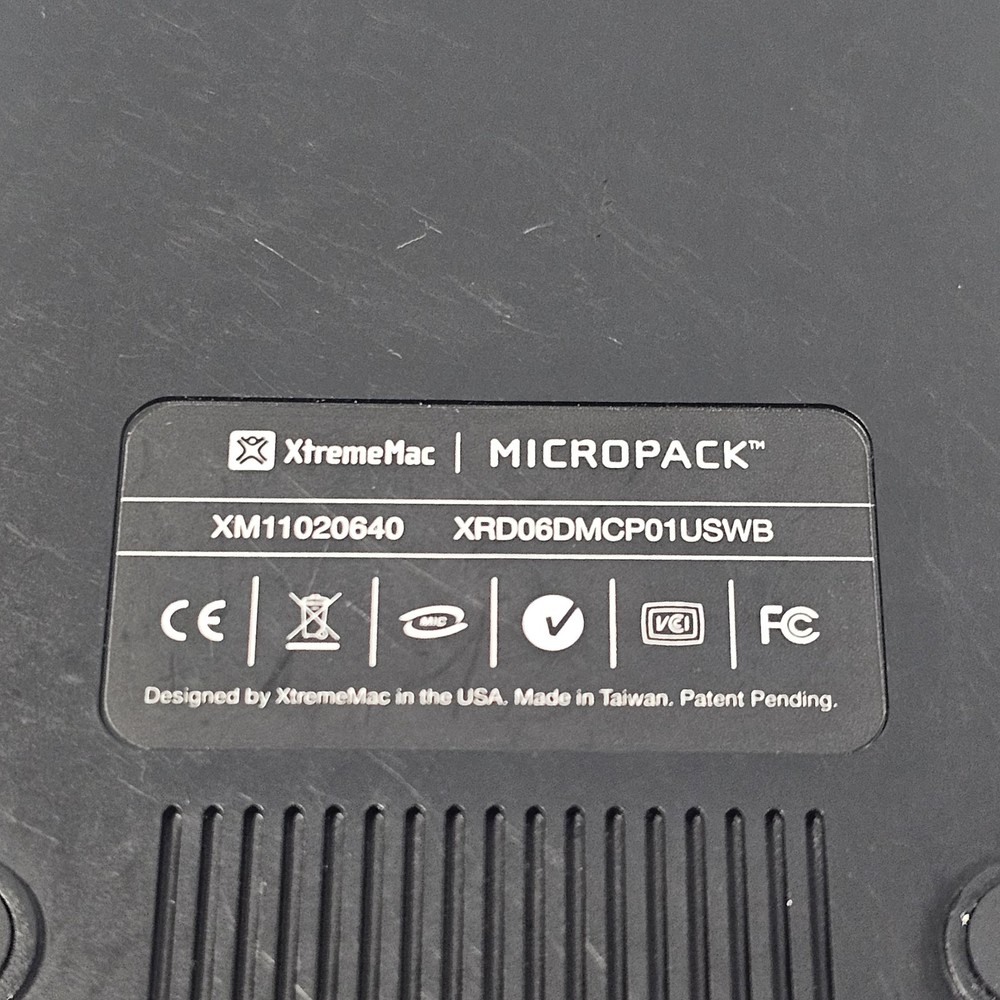 XtremeMac MICROPACK Docking Station For Apple iPod iPhone Used Good Dock