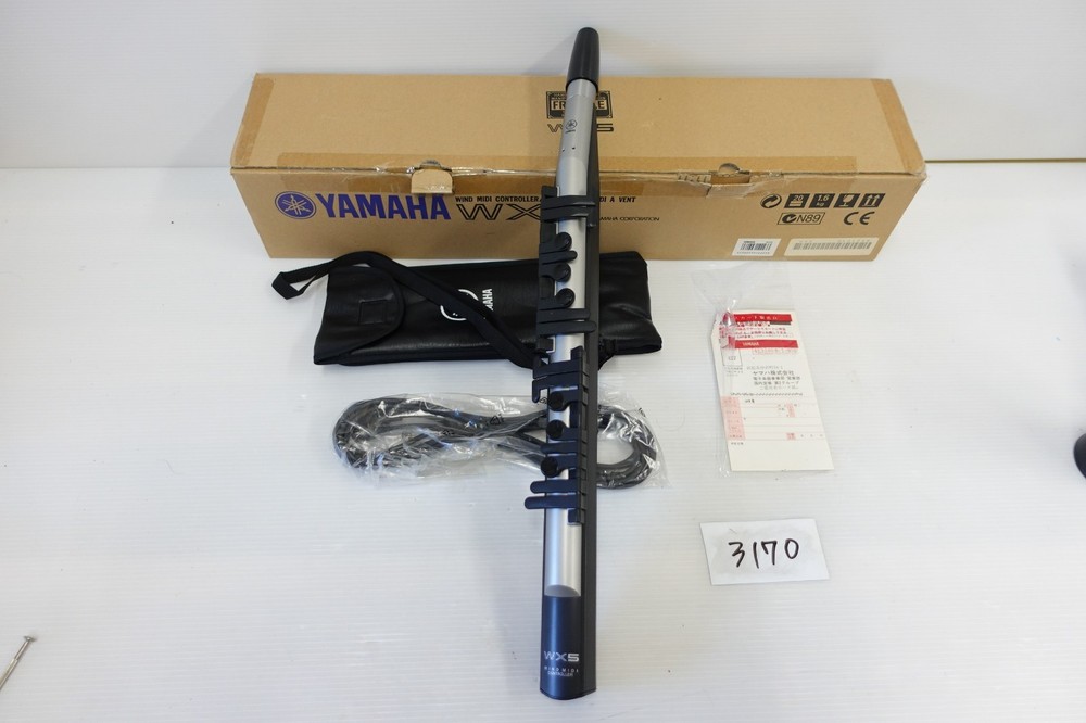 Yamaha WX5 Wind Synthesizer Midi Controller