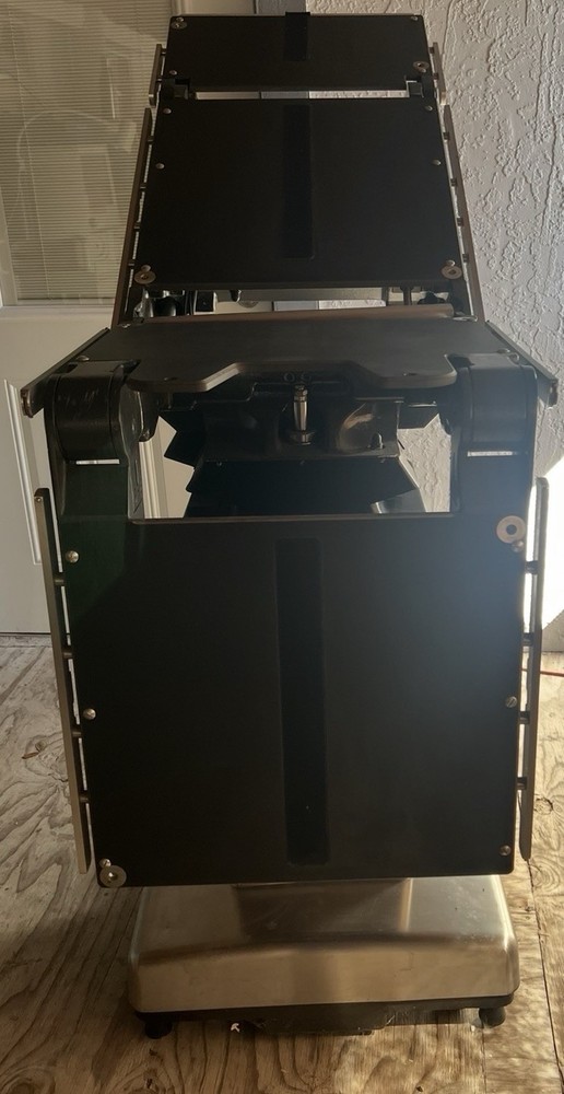 STERIS AMSCO 3085 SP Surgical Operating Table – Fully Functional