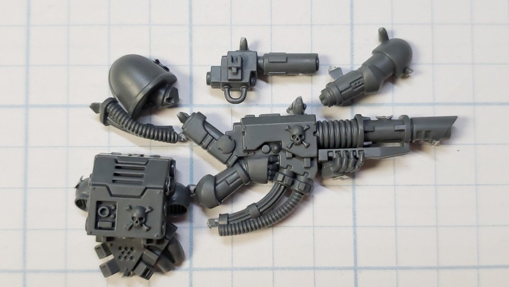 Warhammer 40k Space Marine Bits Devastator Lascannon W Backpack #64