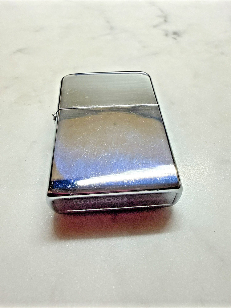 Ronson Wind II Cigarette Fluid Lighter Chrome Silver