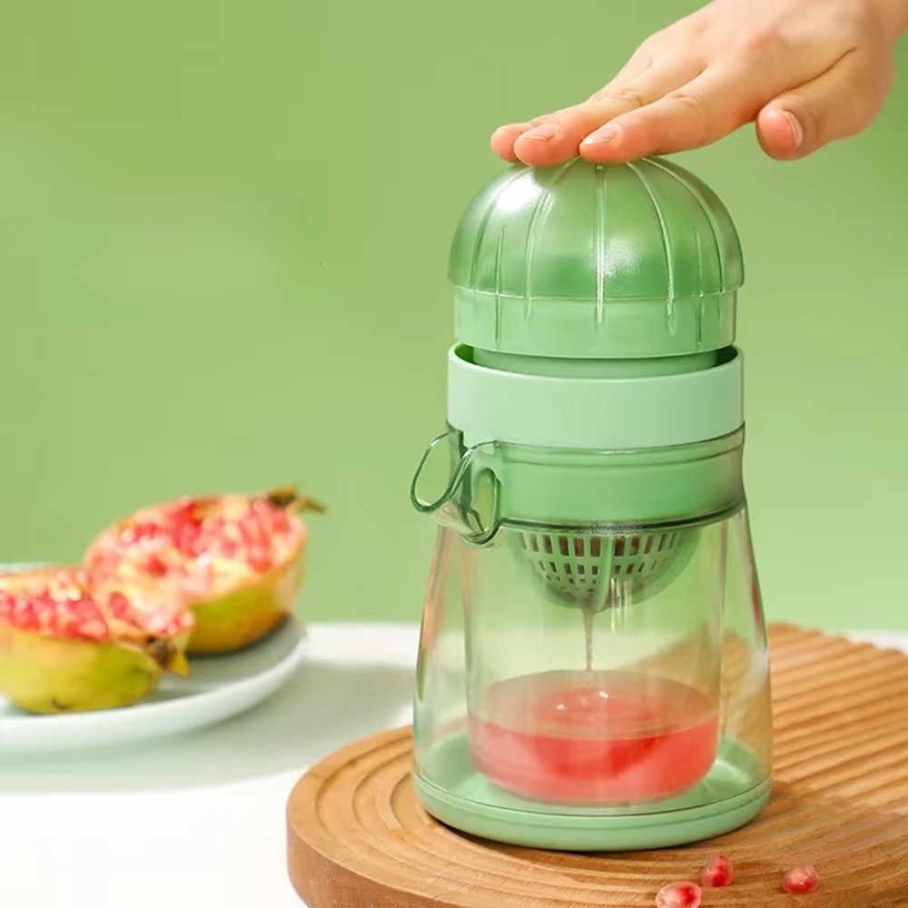 400ml Manual Pomegranate Juicer - Compact Fruit Squeezer for Oranges &